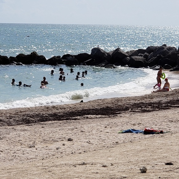 Meet your Posher, - Picture 2 of 2